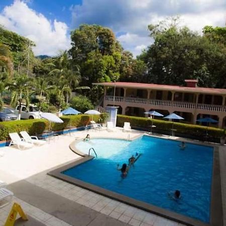 House Of The Macaws Bed & Breakfast Tárcoles Exterior photo